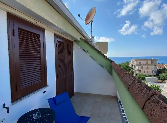 A 300 Passi Dal Mare * טרופאה